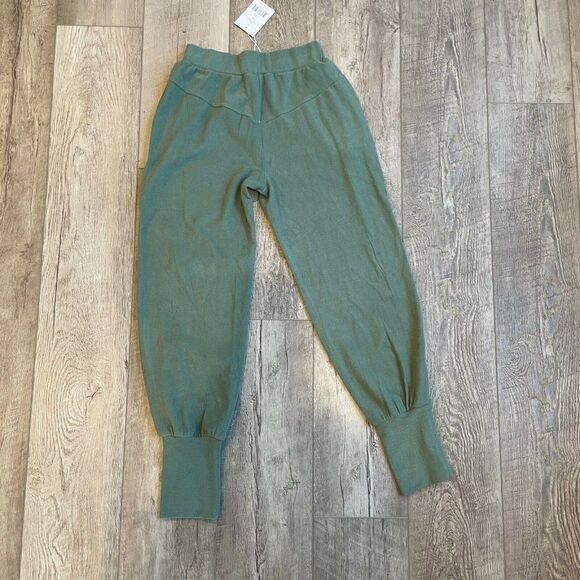 Walter Baker Devon Sweatpant Lounge Green - Picture 4 of 5